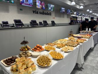 Imagen: Catering inauguración planet fitness